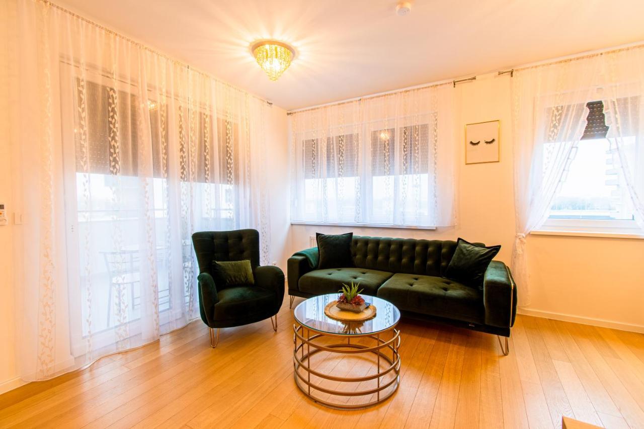 Flexible Selfcheckins 38 - Zagreb - Garage - Loggia - New - Luxury - Διαμέρισμα Εξωτερικό φωτογραφία